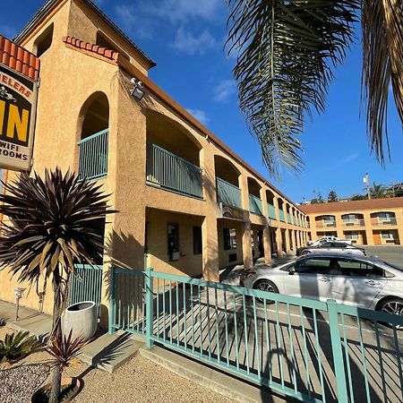 Travelers Inn Castro Valley Esterno foto
