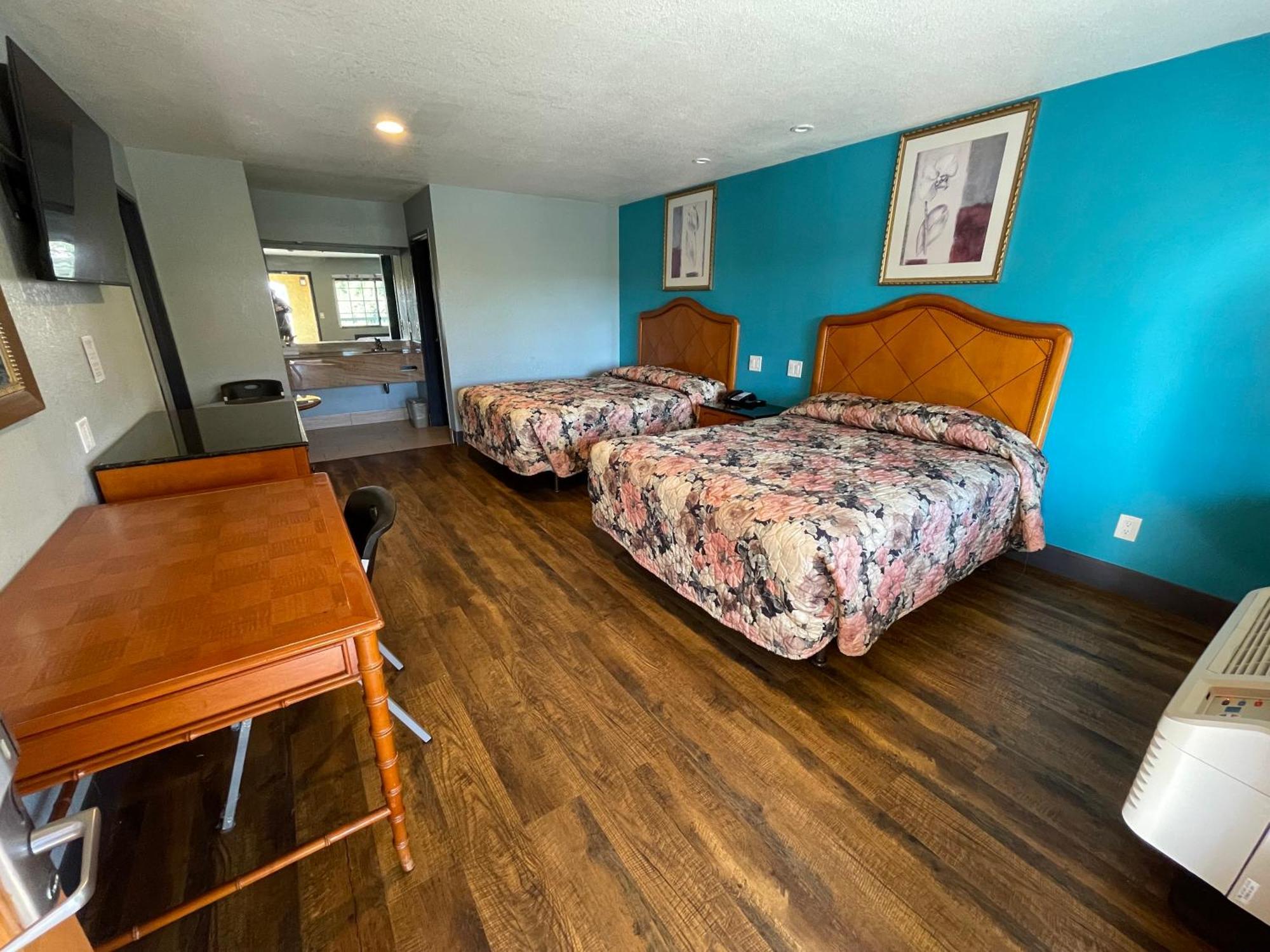 Travelers Inn Castro Valley Esterno foto